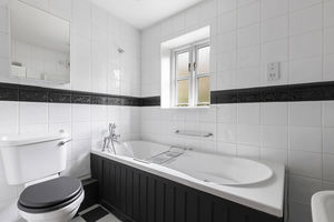 Photo 31- click for photo gallery